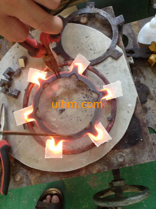 induction brazing by customized coil